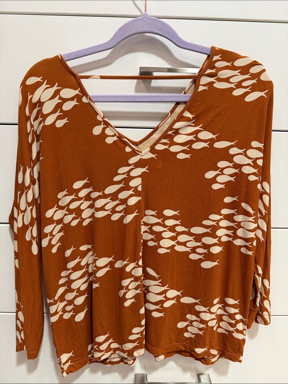 Ava Sky , top Karla, rust fish, l/s, jersey, size XS - Picture 2 of 2